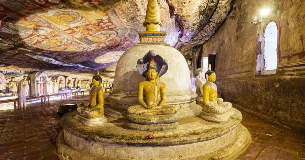 Dambulla Cave temple