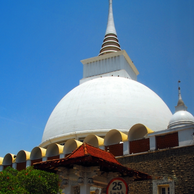 kalutara temple