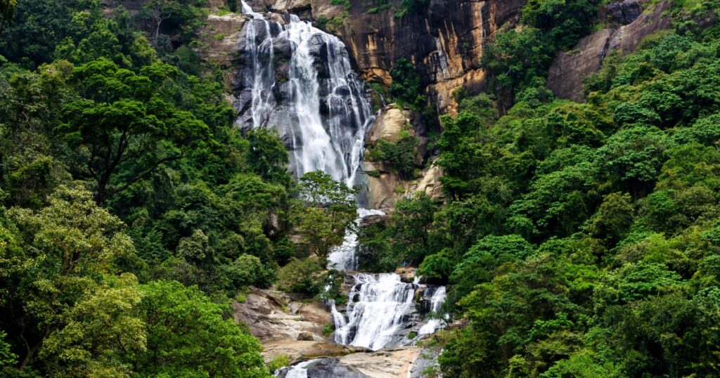 Rawana waterfall