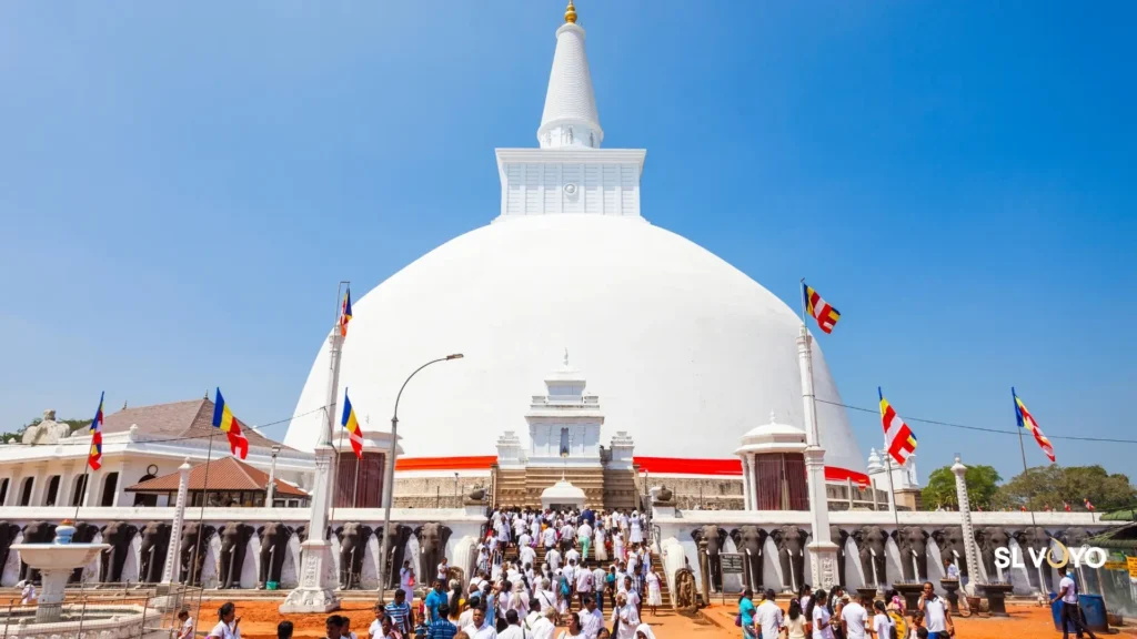 anuradhapura ancient city sri lanka.jpg