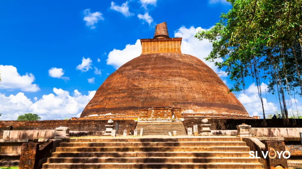 Jetavanaramaya stupa, one of the tallest ancient structures in the world