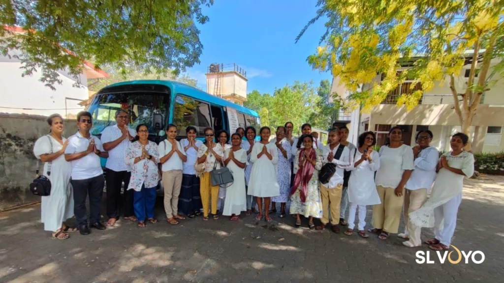 Pilgrims travelling on SL VOYO’s Kataragama one day pilgrimage tour from Colombo