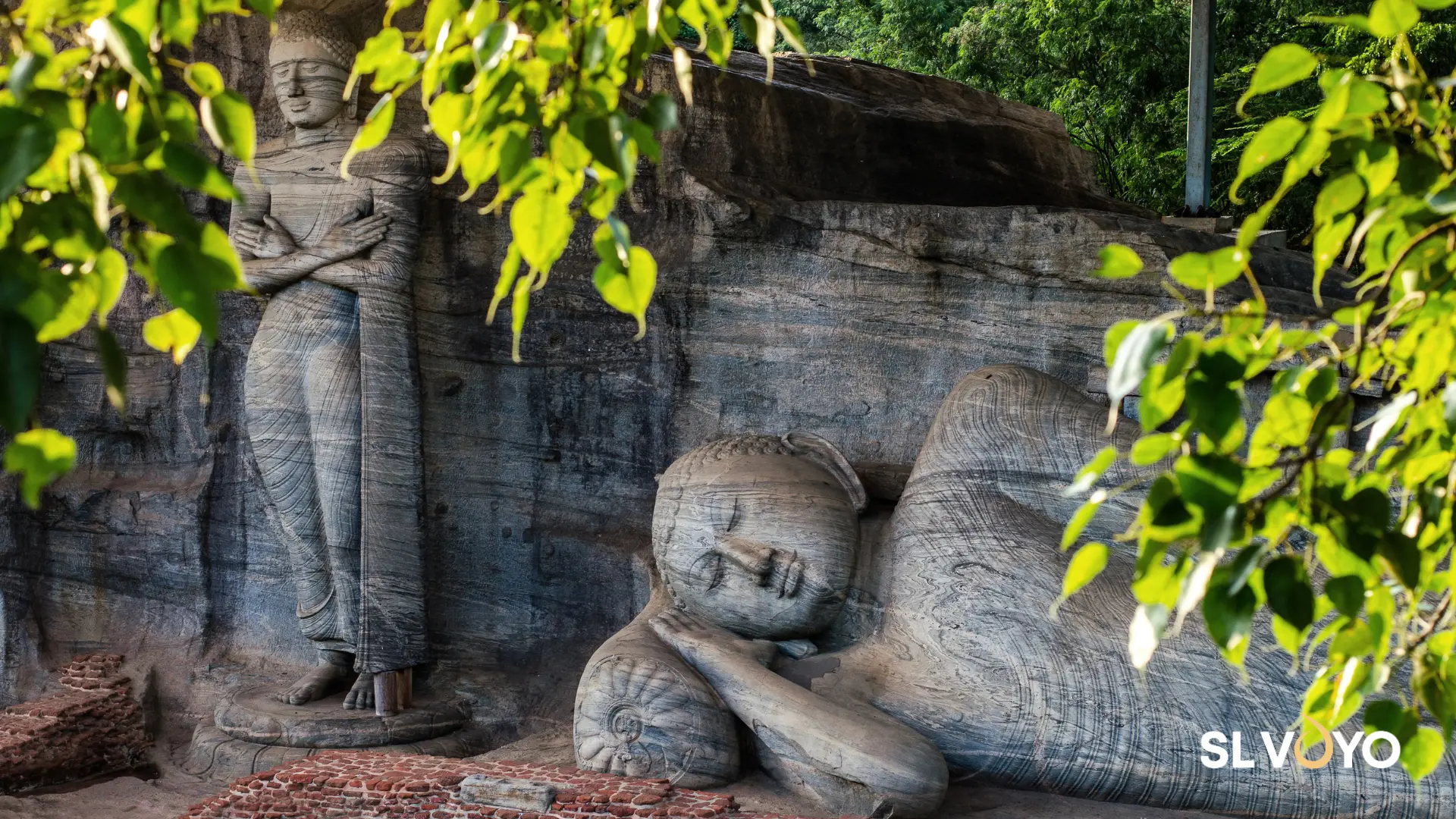 Polonnaruwa - gal viharaya
