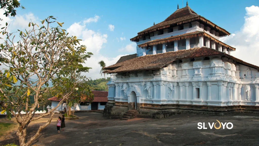 Lankathilaka temple