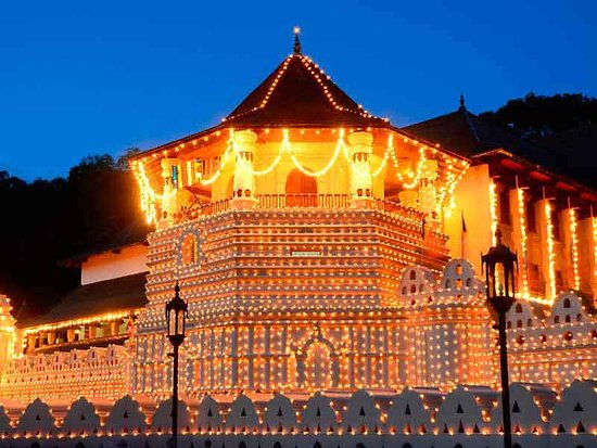 sri-dalada-maligawa