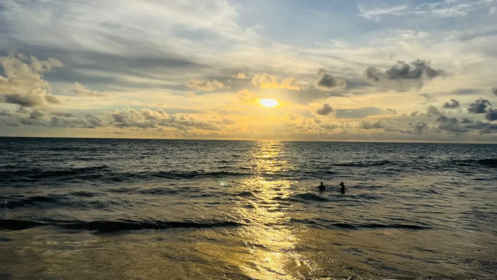 Browns Beach-Negombo-sunset