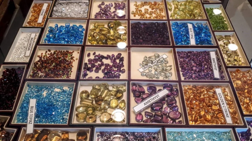 Rathnapura gem