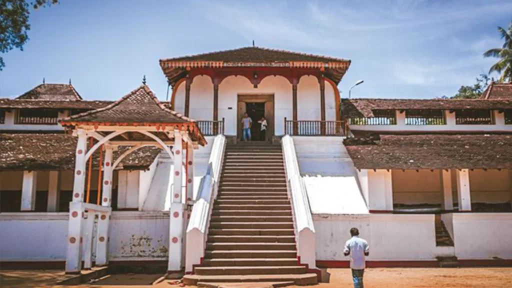 Rathnapura maha saman Dewalaya