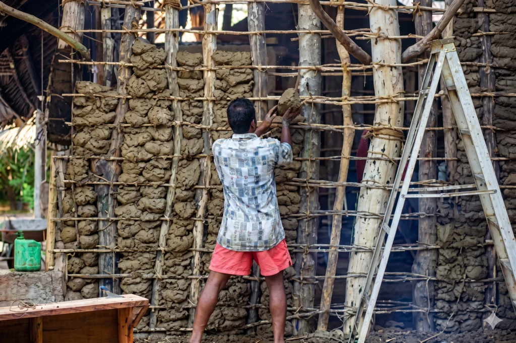 Sri Lankan Mud House Construction