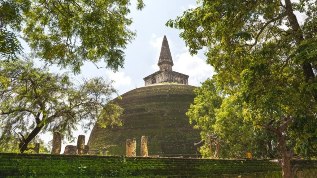 Polonnaruwa stupa