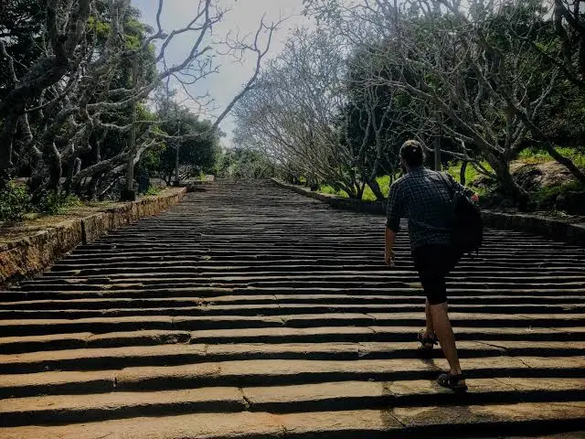 Mihinthalaya Viharaya Steps
