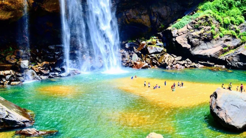 Aberdeen falls