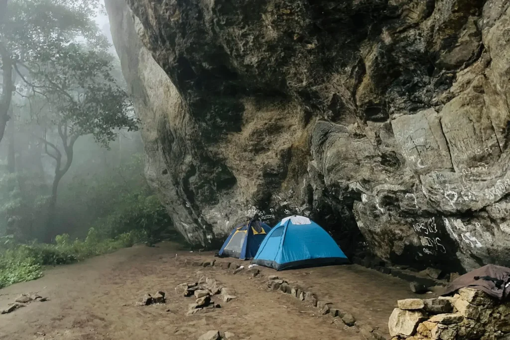 FKnuckels Mountain rage camping