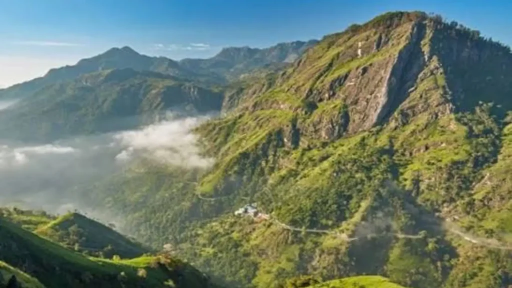 Pidurutalagala Mount Pedro