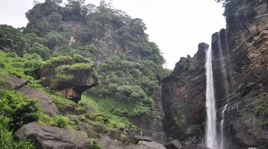 laxapana waterfall